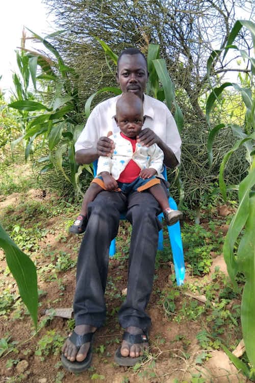 An unsponsored boy named Chris from Uganda who lives in an AIDS-affected area, is vulnerable to exploitation and has waited 419 days for a sponsor.