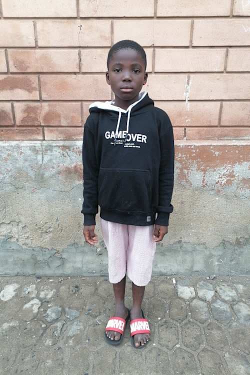 An unsponsored girl named Ruth from Togo who lives in an AIDS-affected area, is vulnerable to exploitation and has waited 474 days for a sponsor.