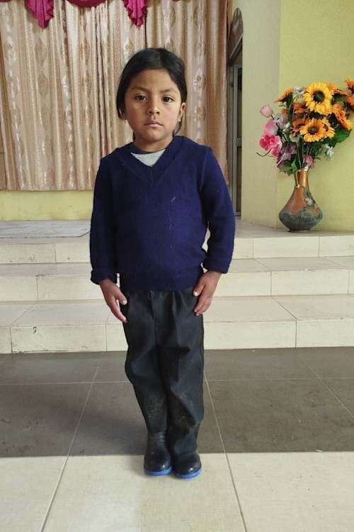 An unsponsored boy named Zacarias from Ecuador who has waited 387 days for a sponsor.