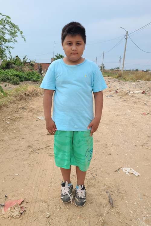 An unsponsored boy named Andre from Bolivia who has waited 498 days for a sponsor.