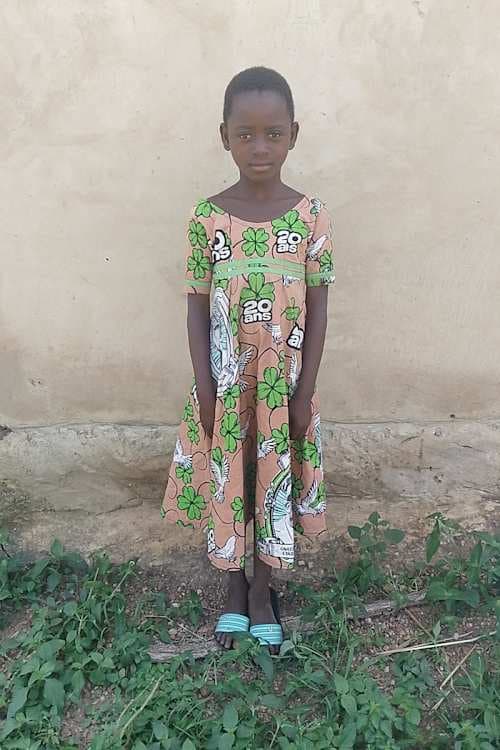 An unsponsored girl named Lea from Togo who lives in an AIDS-affected area, is vulnerable to exploitation and has waited 579 days for a sponsor.