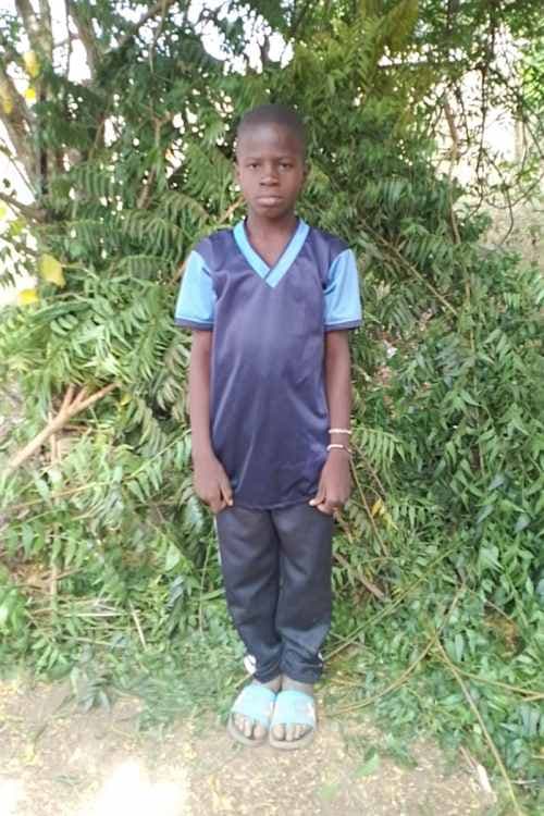 An unsponsored boy named Hamado from Burkina Faso who lives in an AIDS-affected area, is vulnerable to exploitation and has waited 584 days for a sponsor.