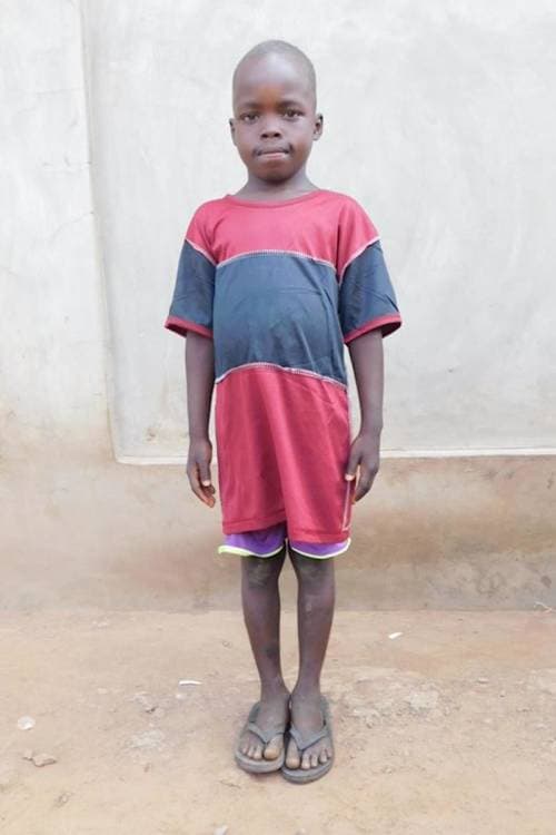 An unsponsored boy named Janvier from Togo who lives in an AIDS-affected area, is vulnerable to exploitation and has waited 256 days for a sponsor.