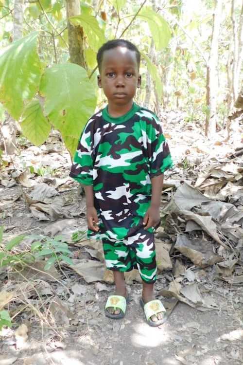 An unsponsored boy named Elie from Togo who lives in an AIDS-affected area, is vulnerable to exploitation and has waited 257 days for a sponsor.