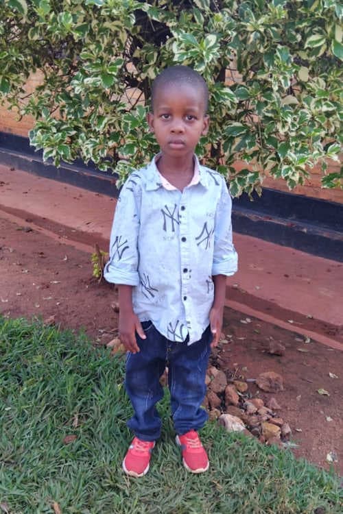 An unsponsored boy named Frank from Rwanda who lives in an AIDS-affected area, is vulnerable to exploitation and has waited 459 days for a sponsor.