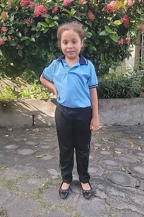 An unsponsored girl named Camila from El Salvador who has waited 537 days for a sponsor.