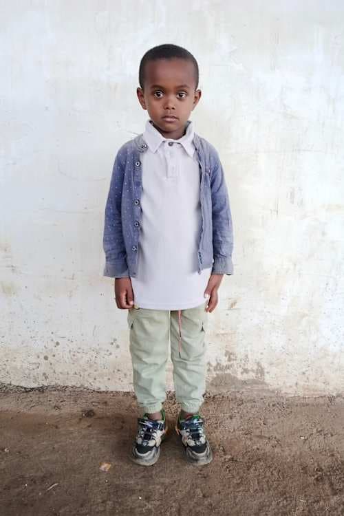 An unsponsored boy named Tebareke from Ethiopia who lives in an AIDS-affected area, is vulnerable to exploitation and has waited 493 days for a sponsor.