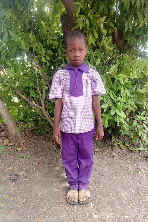 An unsponsored boy named Ablasse from Burkina Faso who lives in an AIDS-affected area, is vulnerable to exploitation and has waited 555 days for a sponsor.