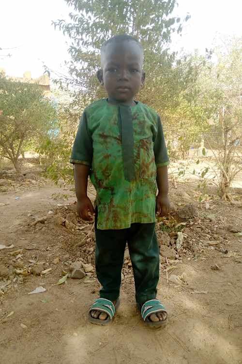 An unsponsored boy named Nana from Burkina Faso who lives in an AIDS-affected area, is vulnerable to exploitation and has waited 559 days for a sponsor.