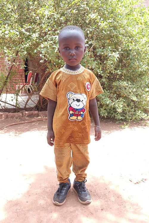 An unsponsored boy named Inoussa from Burkina Faso who lives in an AIDS-affected area, is vulnerable to exploitation and has waited 629 days for a sponsor.