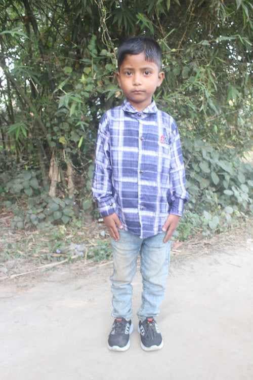 An unsponsored boy named Riki from Bangladesh who is vulnerable to exploitation and has waited 557 days for a sponsor.