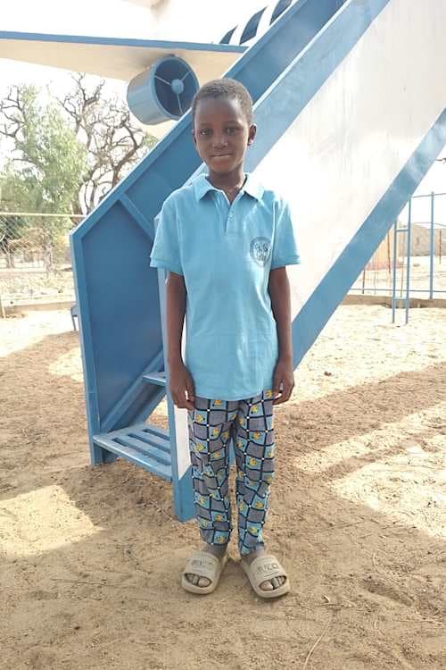An unsponsored boy named Emmanuel from Burkina Faso who lives in an AIDS-affected area, is vulnerable to exploitation and has waited 613 days for a sponsor.