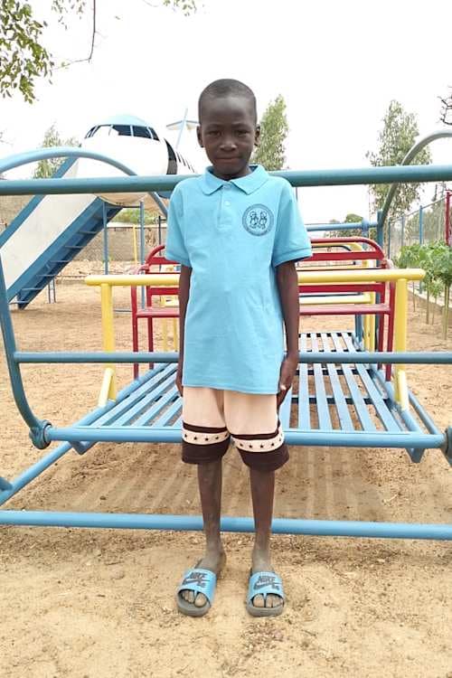 An unsponsored boy named Ousmane from Burkina Faso who lives in an AIDS-affected area, is vulnerable to exploitation and has waited 591 days for a sponsor.