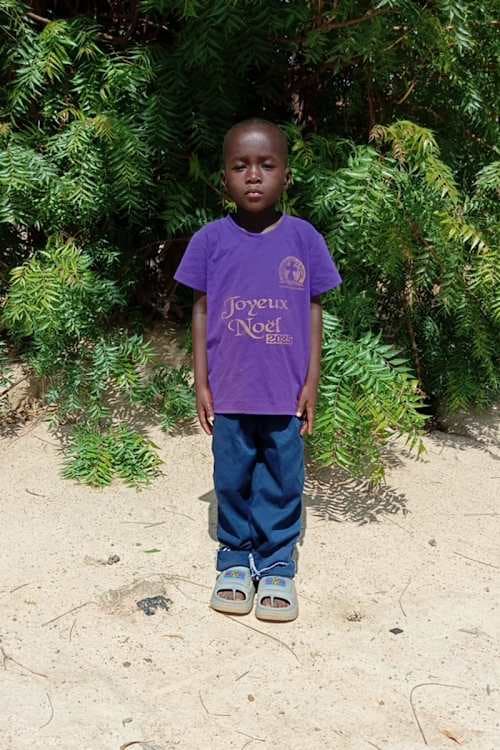 An unsponsored boy named Gye from Burkina Faso who lives in an AIDS-affected area, is vulnerable to exploitation and has waited 615 days for a sponsor.