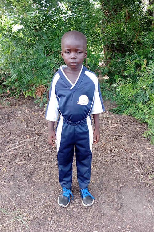An unsponsored boy named Isidore from Burkina Faso who lives in an AIDS-affected area, is vulnerable to exploitation and has waited 613 days for a sponsor.