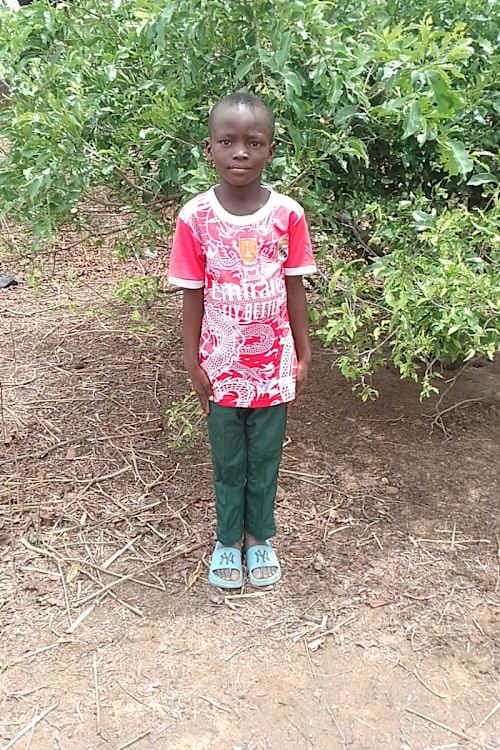 An unsponsored boy named Isac from Burkina Faso who lives in an AIDS-affected area, is vulnerable to exploitation and has waited 454 days for a sponsor.