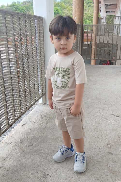 An unsponsored boy named Andre from Honduras who has waited 555 days for a sponsor.