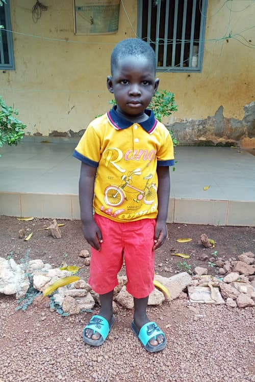 An unsponsored boy named Elyse from Burkina Faso who lives in an AIDS-affected area, is vulnerable to exploitation and has waited 559 days for a sponsor.