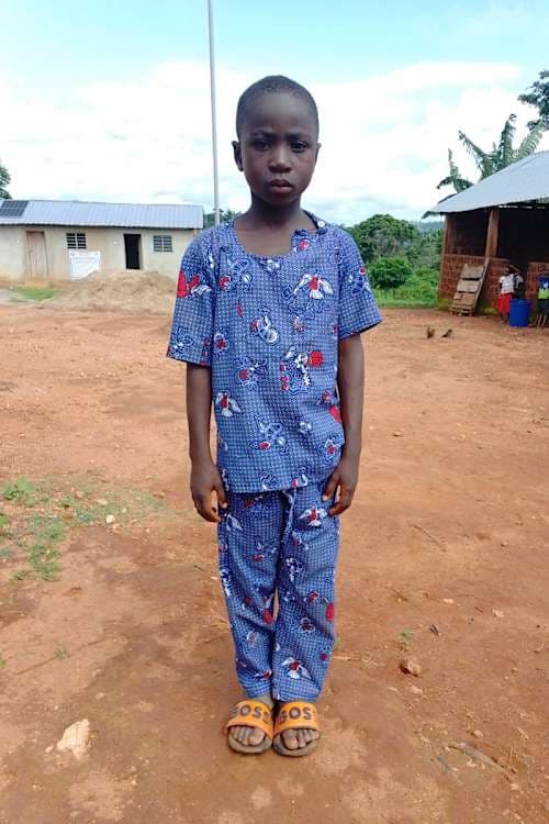 An unsponsored boy named Juste from Togo who lives in an AIDS-affected area, is vulnerable to exploitation and has waited 461 days for a sponsor.