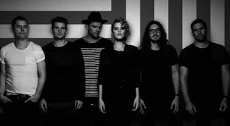 Picture of members of UNITED